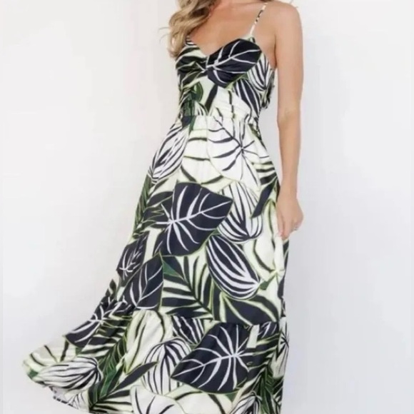 Joie Dresses & Skirts - NWOT JOIE MAXI FLORAL Tropical Leaf Print Maxi Dress